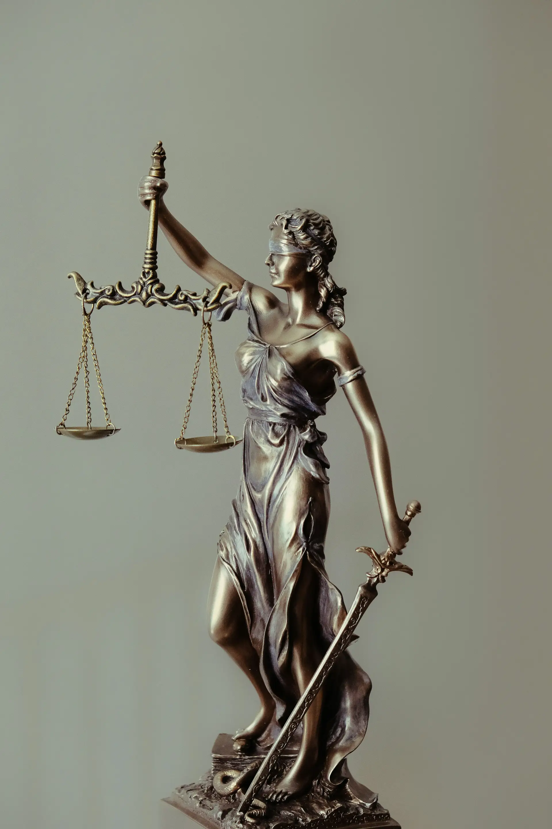 Saval García Abogados